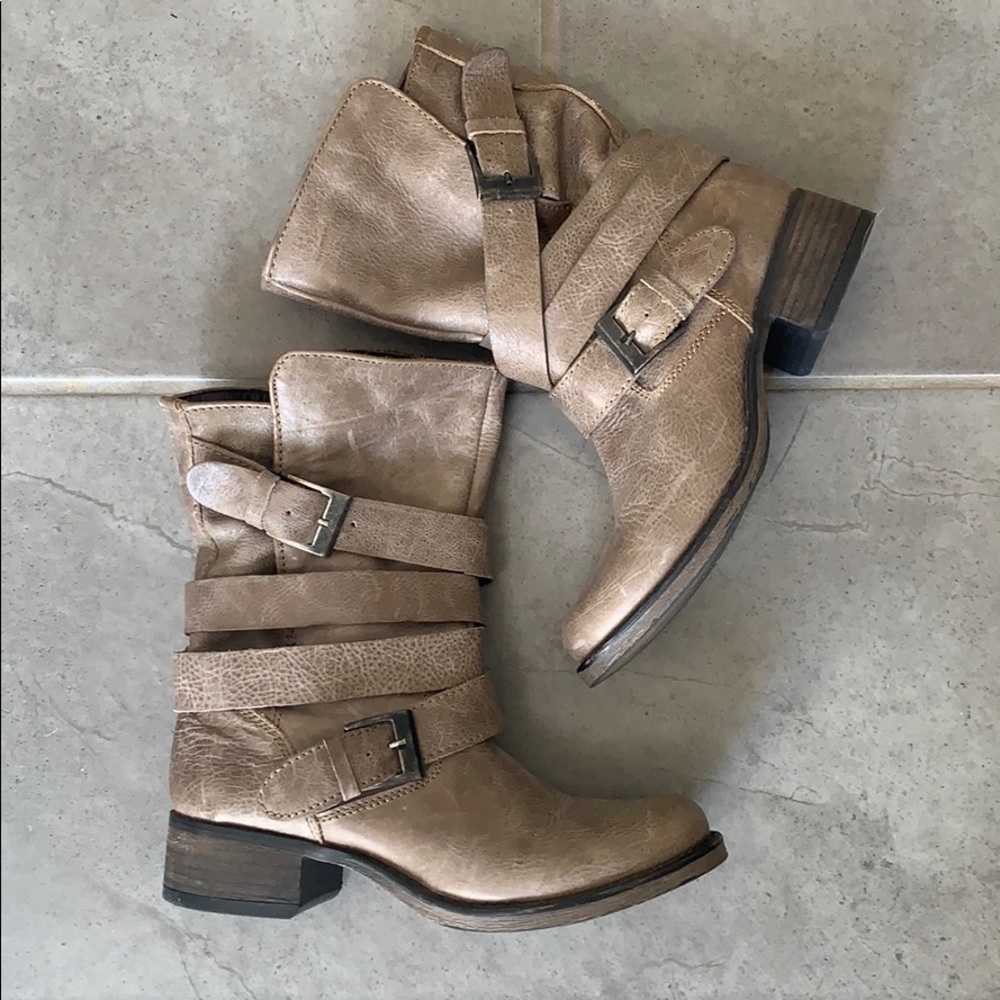 Steve Madden Leather Moto boots size 7.5
